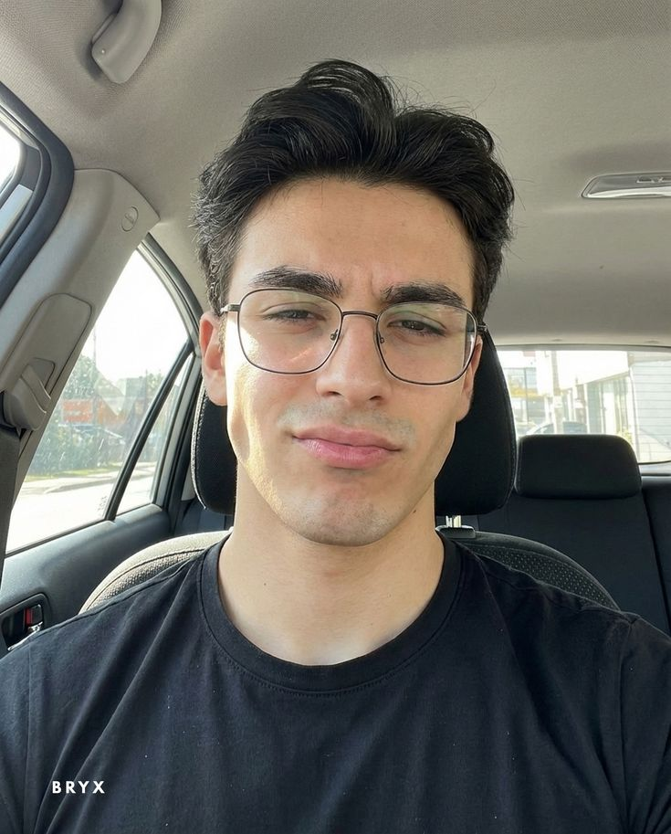 Free 2026 FIFA World Cup AI Makeup Filters input photo example